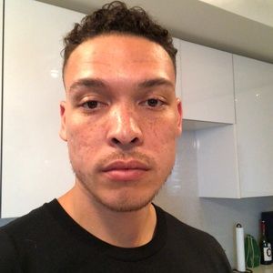 Meet your Posher, Arron